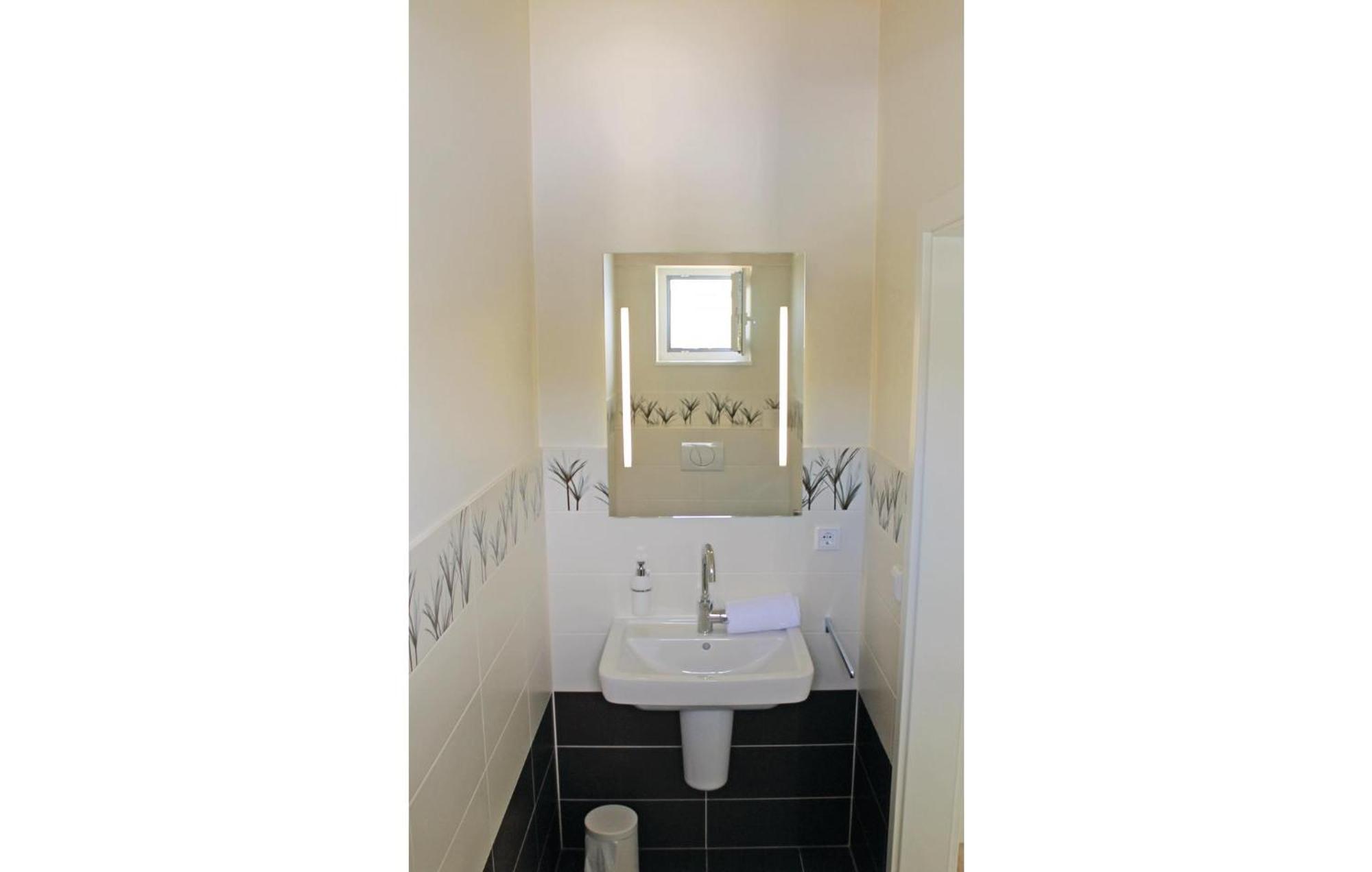 Amazing Home In Dagebuell With Wifi Bagian luar foto